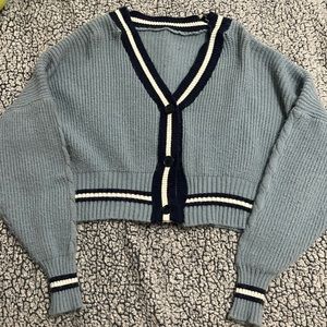 Blue cropped crewneck, buttons, dark blue and white detailing, worn once, medium